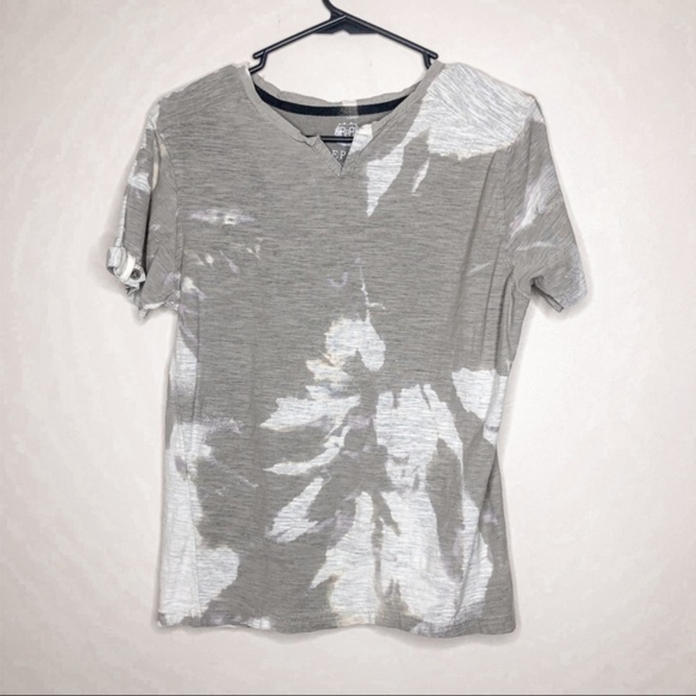 Bleach Dyed Short Sleeve Casual Tee Shirt